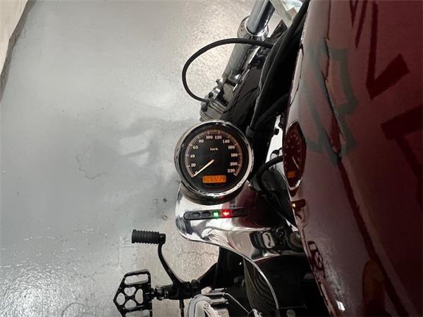 2012 HARLEY-DAVIDSON SEVENTY TWO