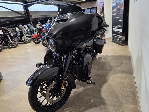 2019 HARLEY-DAVIDSON STREET GLIDE