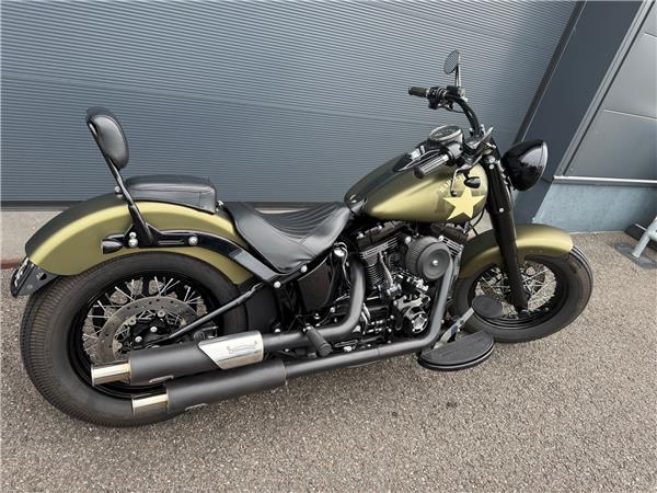 2015 HARLEY-DAVIDSON SLIM