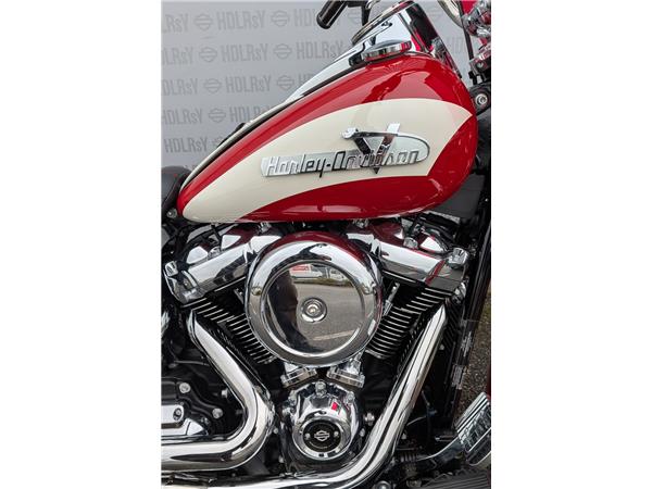 2024 HARLEY-DAVIDSON HYDRA-GLIDE REVIVAL