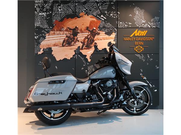2024 harley-davidson FLHX Street Glide Black Finish 117