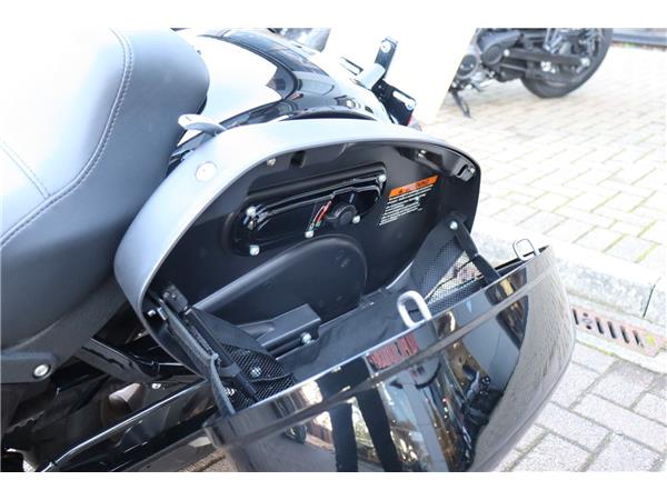 2023 HARLEY-DAVIDSON LOW RIDER ST