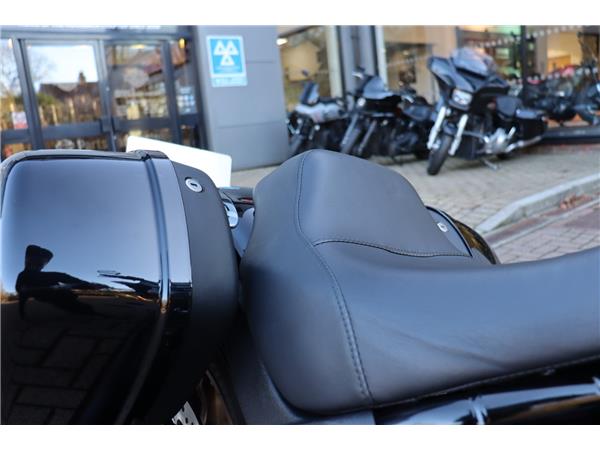 2023 HARLEY-DAVIDSON LOW RIDER ST