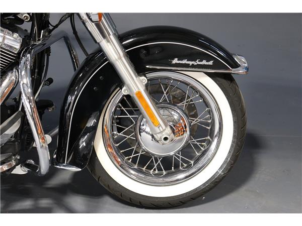 2015 HARLEY-DAVIDSON SOFTAIL FLSTC HERITAGE SOFTAIL CLASSIC