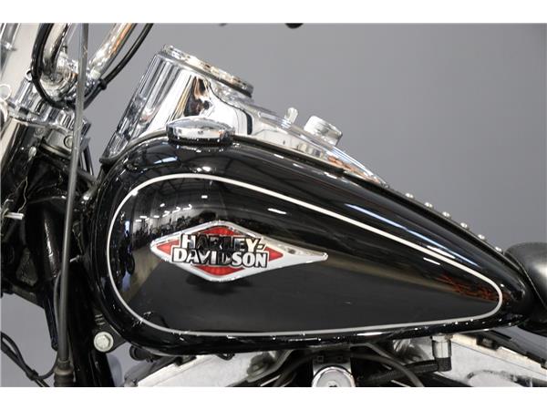 2015 HARLEY-DAVIDSON SOFTAIL FLSTC HERITAGE SOFTAIL CLASSIC