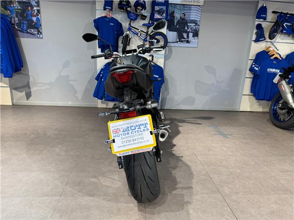 2025 YAMAHA MT-07 Y-AMT
