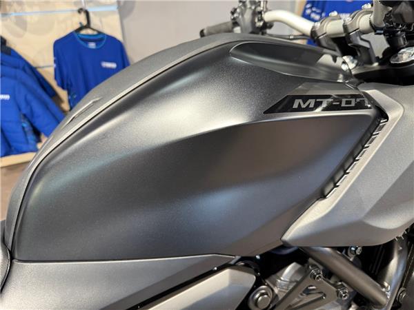 2025 YAMAHA MT-07 Y-AMT