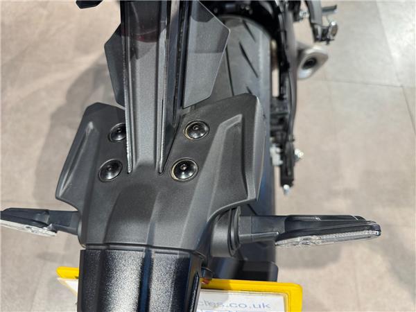 2025 YAMAHA MT-07 Y-AMT