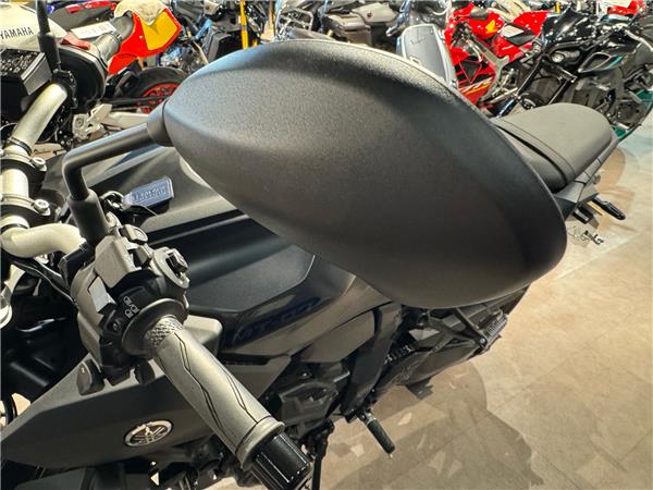 2025 YAMAHA MT-07 Y-AMT