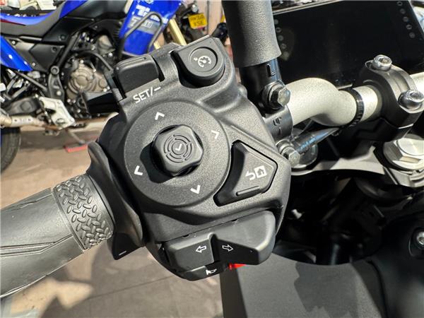 2025 YAMAHA MT-07 Y-AMT