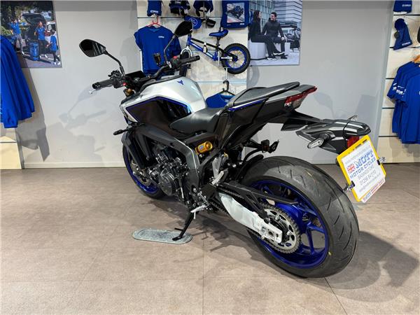 2025 YAMAHA MT-09 SP