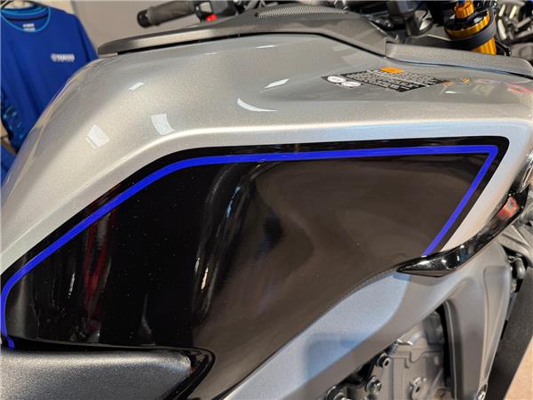 2025 YAMAHA MT-09 SP