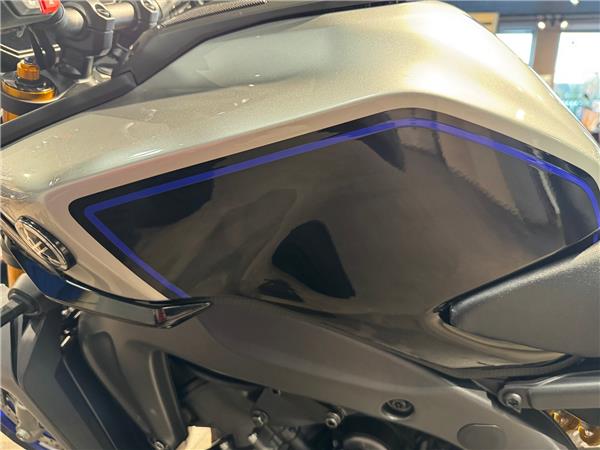 2025 YAMAHA MT-09 SP