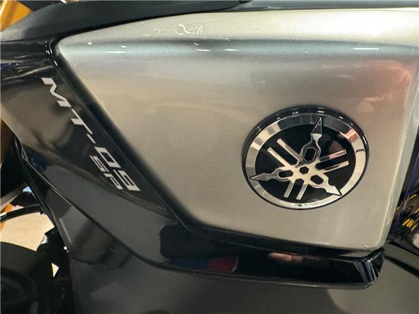 2025 YAMAHA MT-09 SP