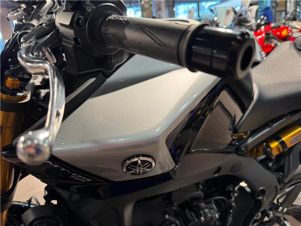 2025 YAMAHA MT-09 SP