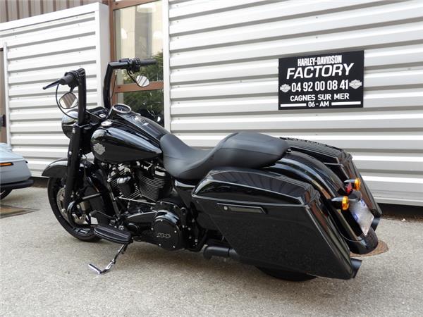 2024 HARLEY-DAVIDSON ROAD KING