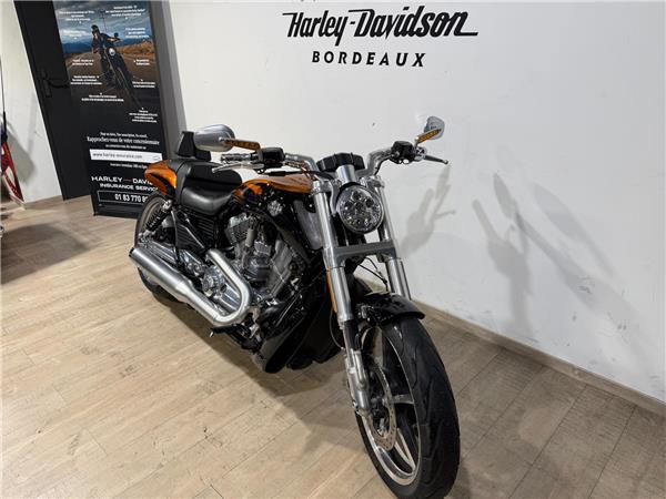 2014 HARLEY-DAVIDSON MUSCLE
