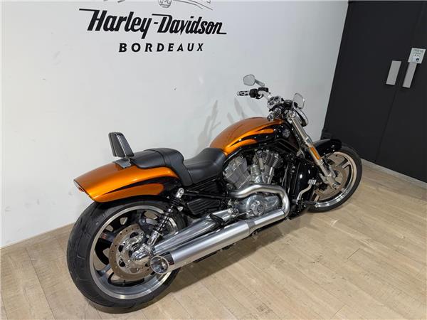 2014 HARLEY-DAVIDSON MUSCLE