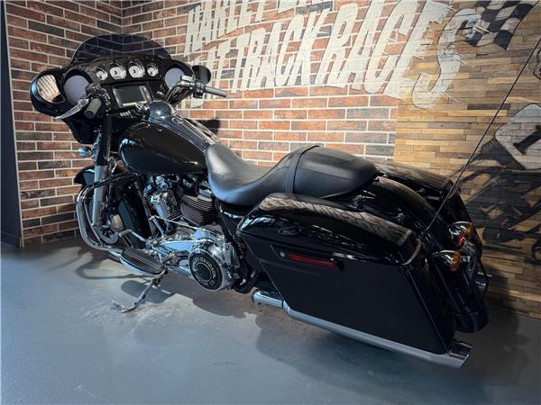 2017 harley-davidson FLHXS Street Glide Special 107 ABS