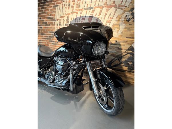 2017 harley-davidson FLHXS Street Glide Special 107 ABS
