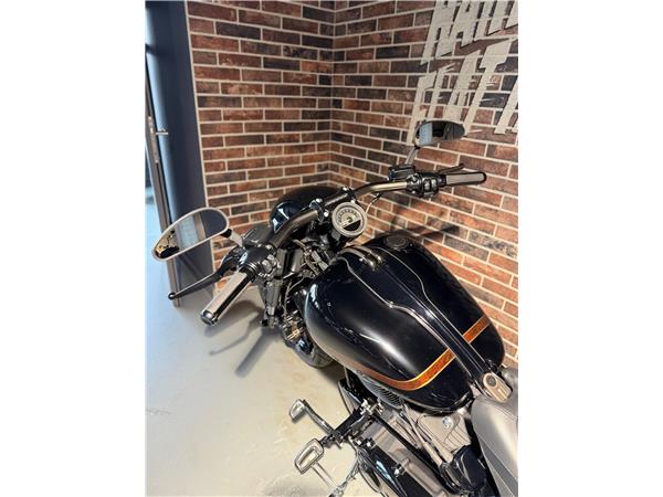 2017 harley-davidson FXSE Breakout Pro Street CVO ABS