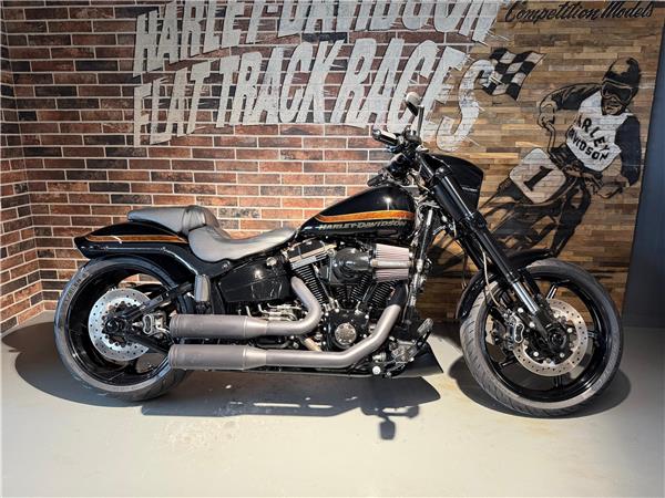 2017 harley-davidson FXSE Breakout Pro Street CVO ABS