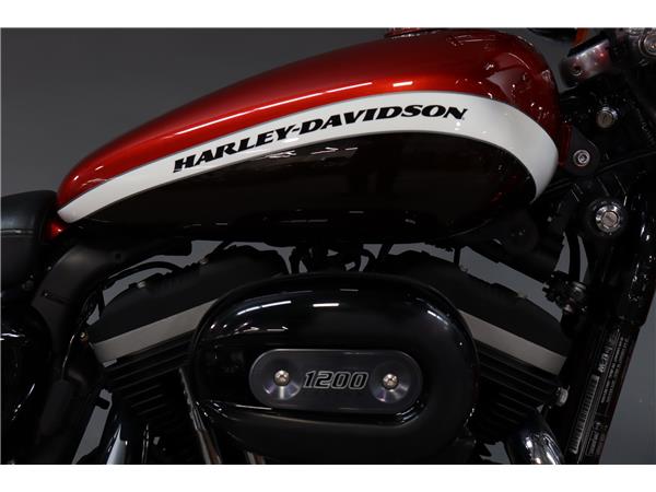 2013 HARLEY-DAVIDSON SPORTSTER XL1200CA