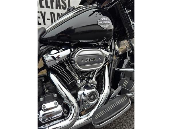 2021 Harley-Davidson Street Glide Special