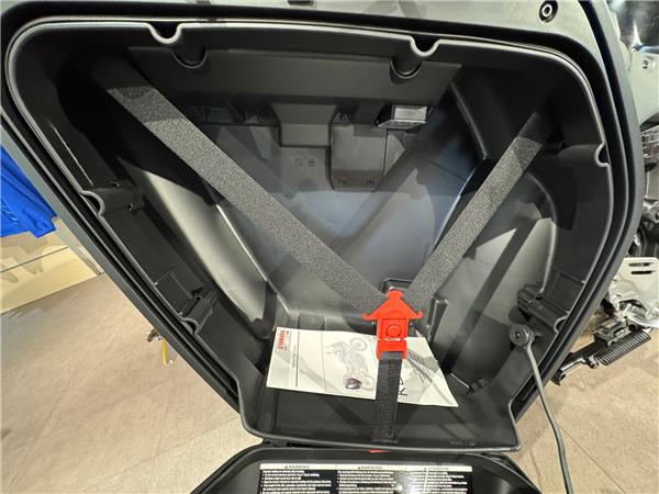 2025 YAMAHA TRACER 9 GT Y-AMT