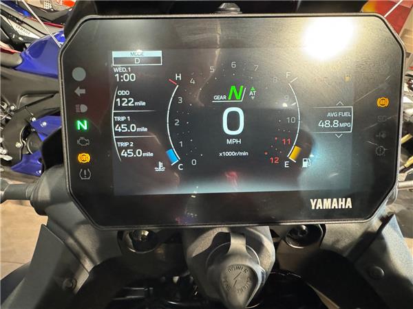 2025 YAMAHA TRACER 9 GT Y-AMT