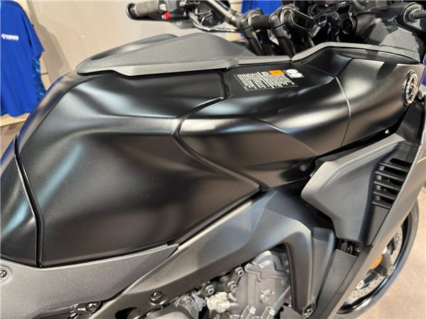 2025 YAMAHA TRACER 9 GT Y-AMT