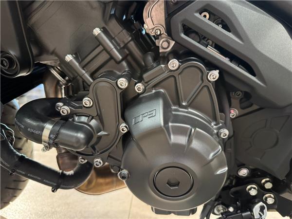 2025 YAMAHA TRACER 9 GT Y-AMT