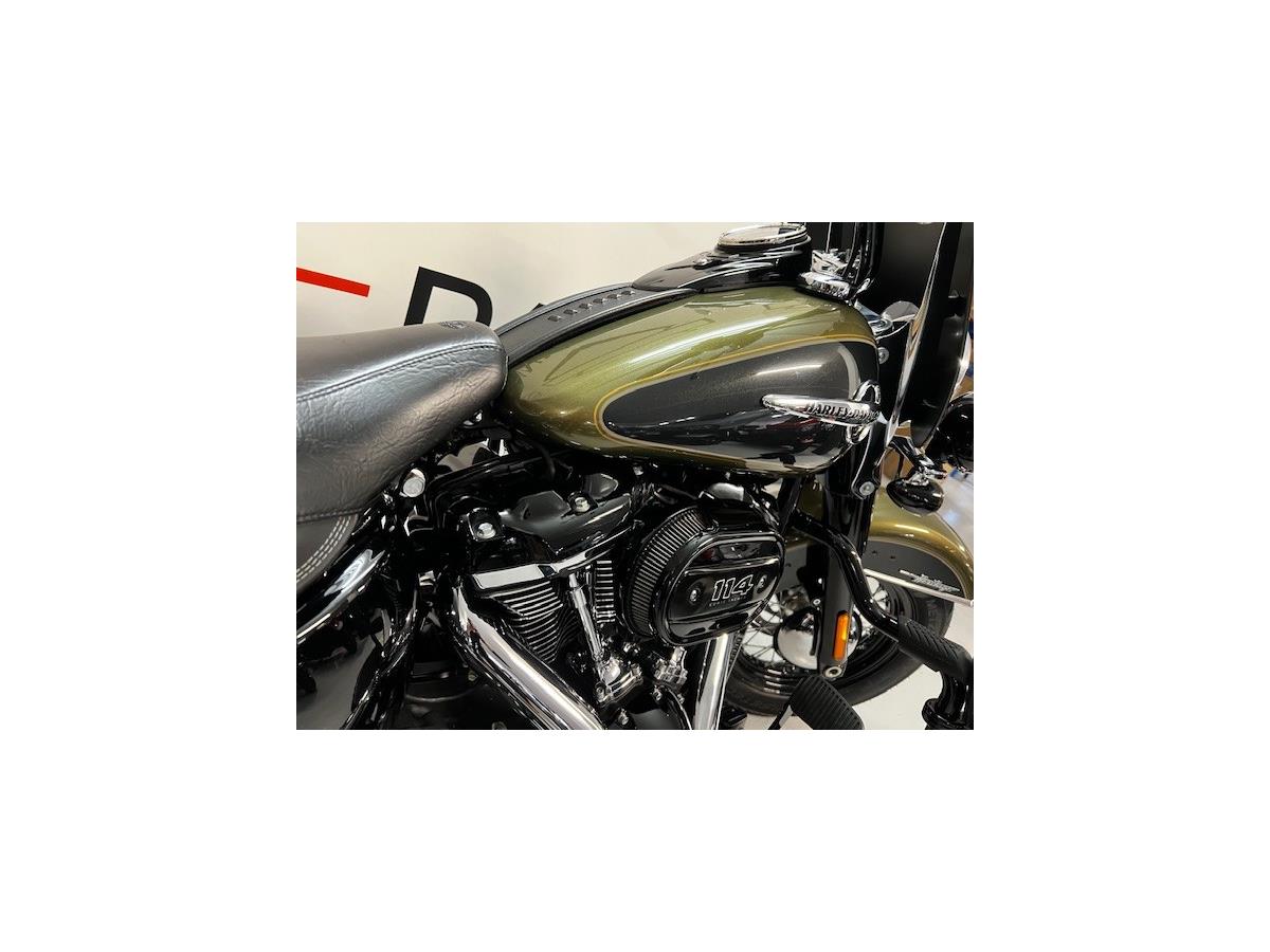 2018 HARLEY-DAVIDSON HERITAGE