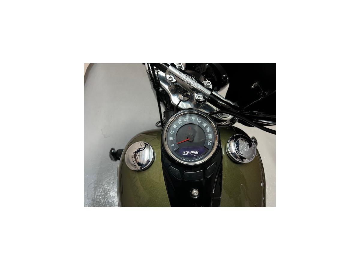2018 HARLEY-DAVIDSON HERITAGE