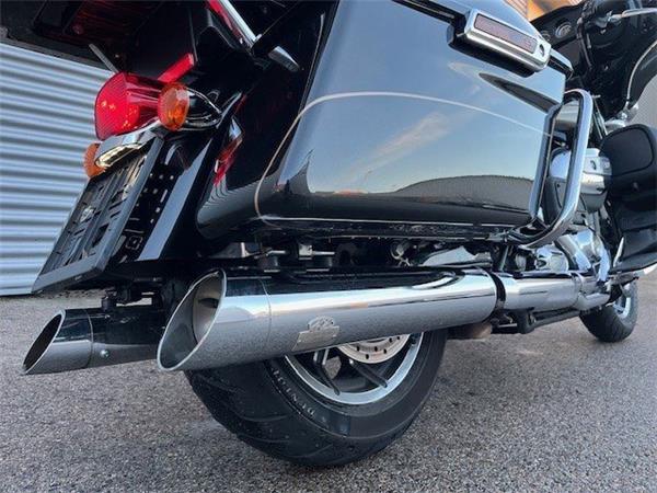 2017 Harley-Davidson Touring Electra Glide Ultra Limited FLHTK