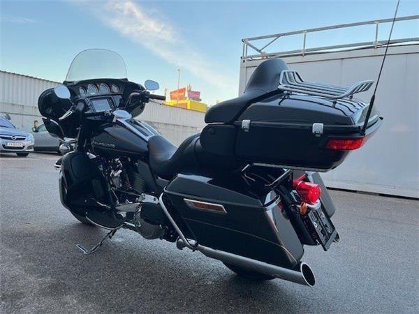 2017 Harley-Davidson Touring Electra Glide Ultra Limited FLHTK