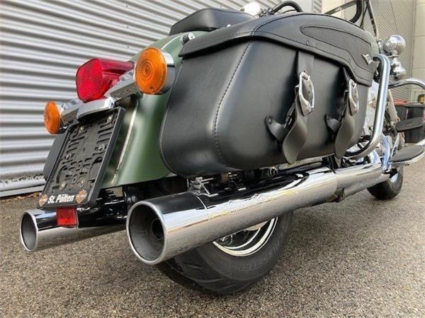 2016 Harley-Davidson Road King Classic FLHRC