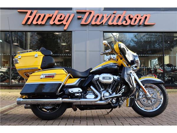 2013 HARLEY-DAVIDSON CVO FLHTCUSE7 SCREAMIN EAGLE ELECTRA GLIDE ULTRA CLASSIC