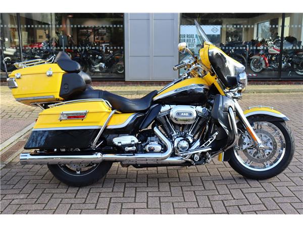 2013 HARLEY-DAVIDSON CVO FLHTCUSE7 SCREAMIN EAGLE ELECTRA GLIDE ULTRA CLASSIC
