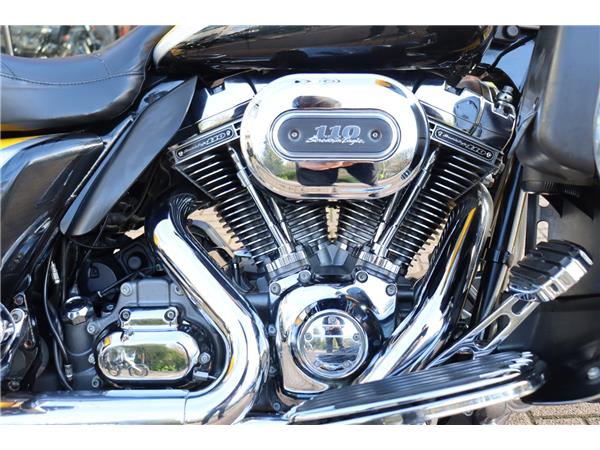 2013 HARLEY-DAVIDSON CVO FLHTCUSE7 SCREAMIN EAGLE ELECTRA GLIDE ULTRA CLASSIC