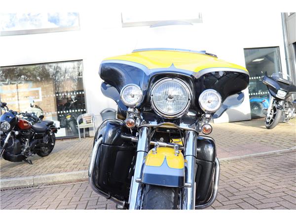 2013 HARLEY-DAVIDSON CVO FLHTCUSE7 SCREAMIN EAGLE ELECTRA GLIDE ULTRA CLASSIC