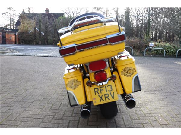 2013 HARLEY-DAVIDSON CVO FLHTCUSE7 SCREAMIN EAGLE ELECTRA GLIDE ULTRA CLASSIC