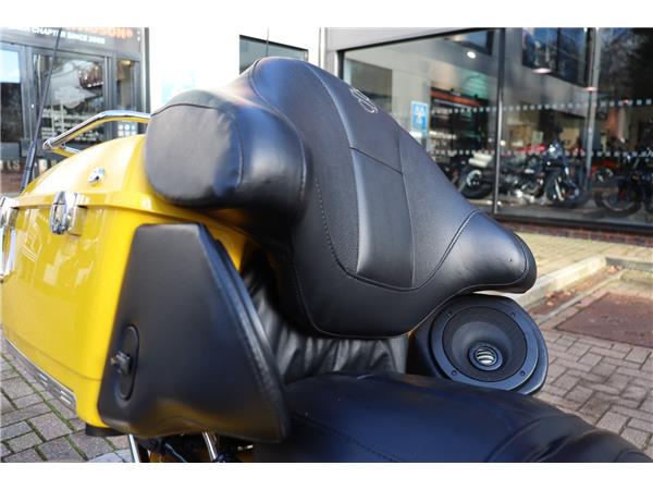 2013 HARLEY-DAVIDSON CVO FLHTCUSE7 SCREAMIN EAGLE ELECTRA GLIDE ULTRA CLASSIC