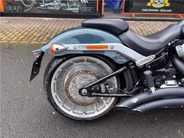 2020 HARLEY-DAVIDSON FAT BOY 114