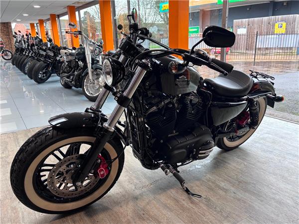 2016 HARLEY-DAVIDSON SPORTSTER XL1200X FORTY-EIGHT