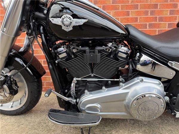 2017 Harley-Davidson Flfbs Fatboy 114 1868 18