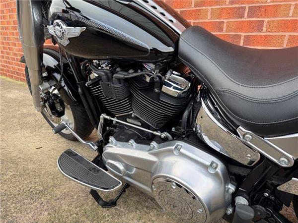 2017 Harley-Davidson Flfbs Fatboy 114 1868 18