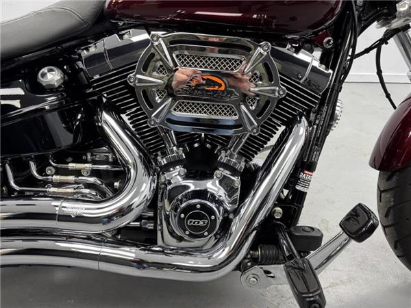 2015 Harley-Davidson Breakout