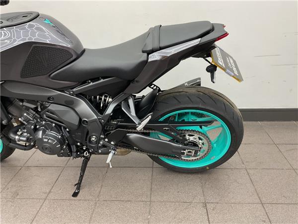 2025 YAMAHA MT-09 Y-AMT