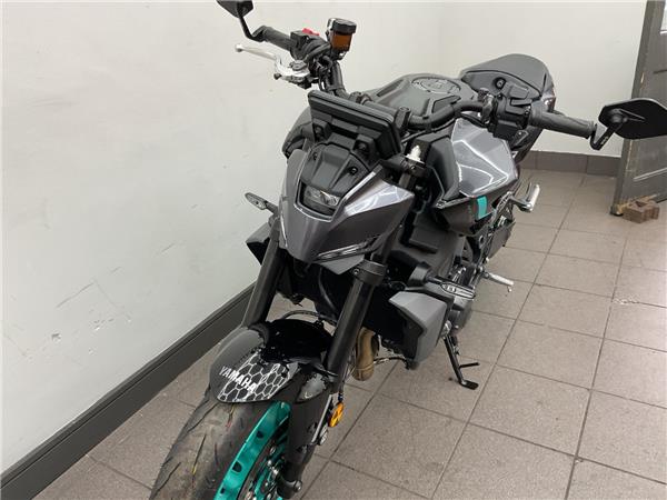2025 YAMAHA MT-09 Y-AMT